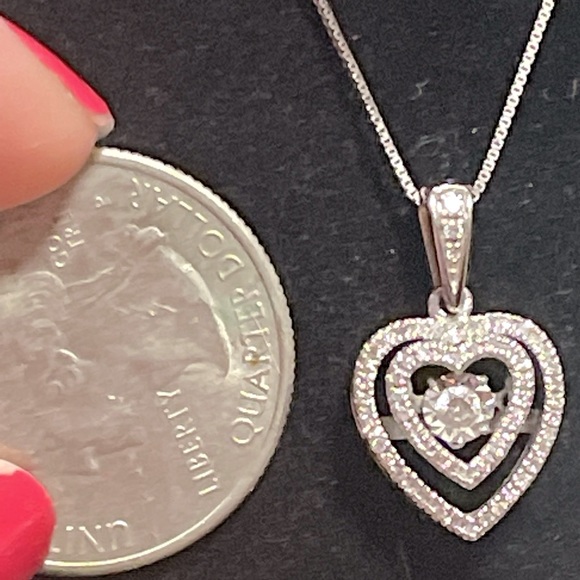Jewelry - 10k white gold necklace
